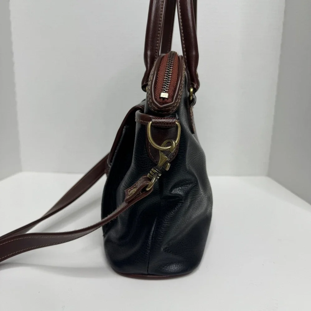 Liz Claiborne Black Brown Pebble Grain Satchel Crossbody Bag Brass Hardware